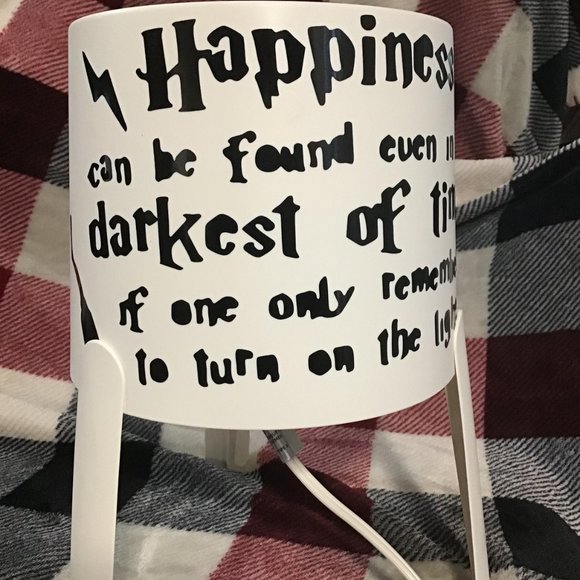 Lamp - Picture 4 of 4